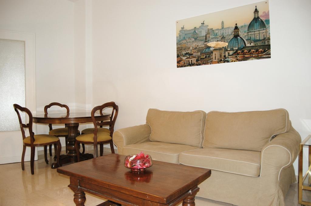 Vatican In The Moonlight Apartment Roma Rom bilde